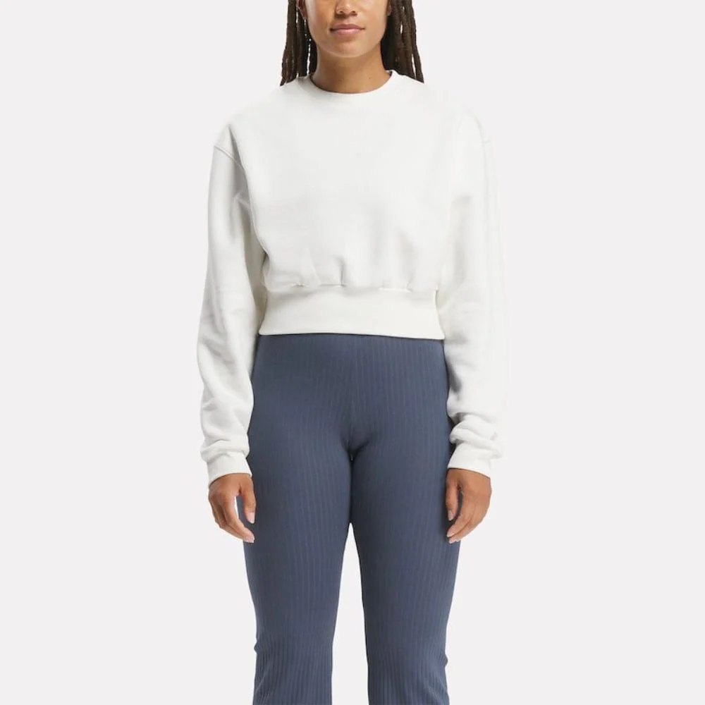 Classics Wardrobe Essentials Fleece Coverup Women's Sweatshirt - Image 5