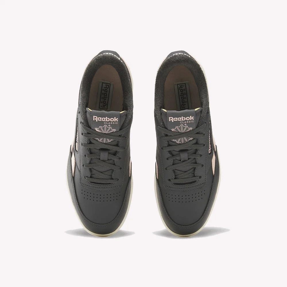 Club C Double Revenge Women's Tennis Shoes - Image 3