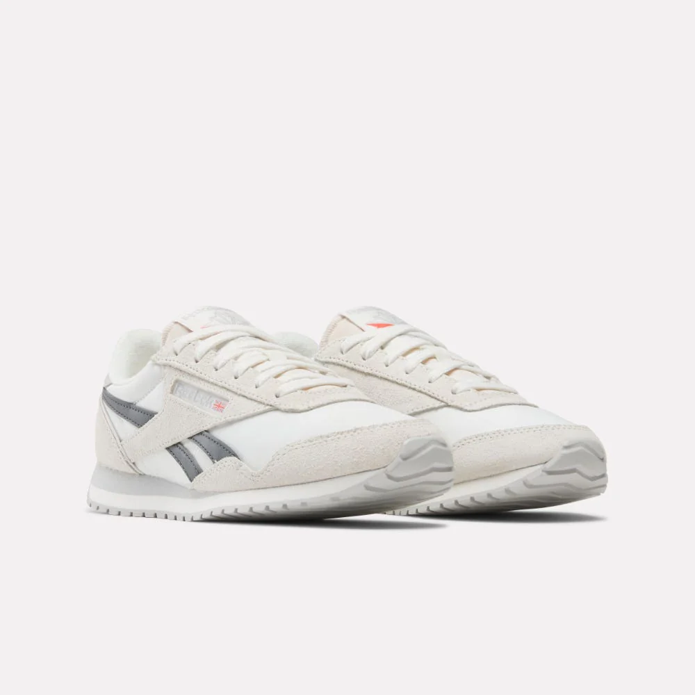 Classic AZ Women's Shoes - Image 2