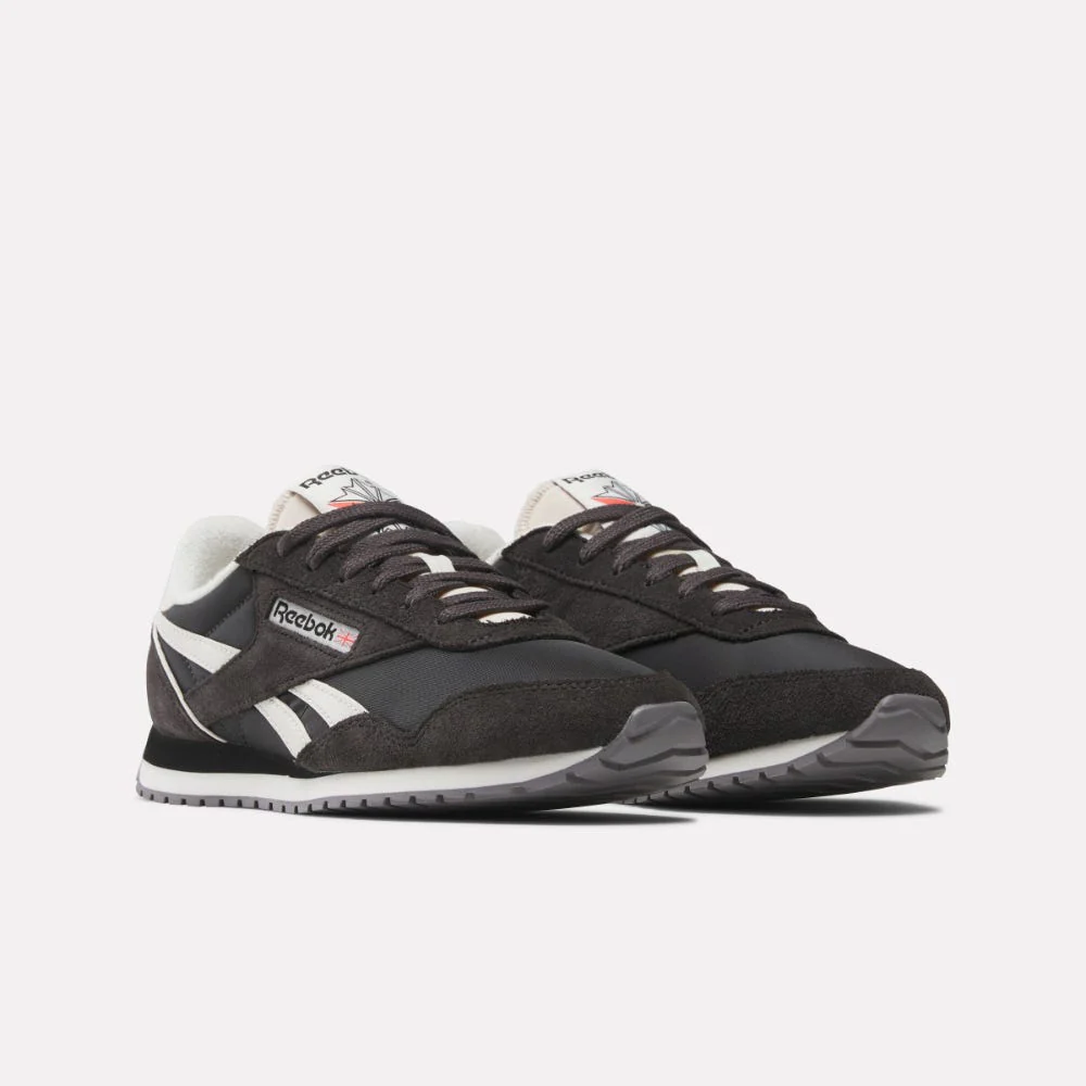 Classic AZ Women's Shoes - Image 2