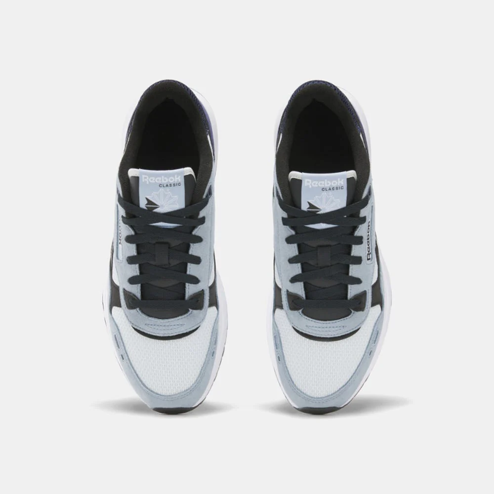 Classic Leather 2400 Unisex Shoes - Image 3
