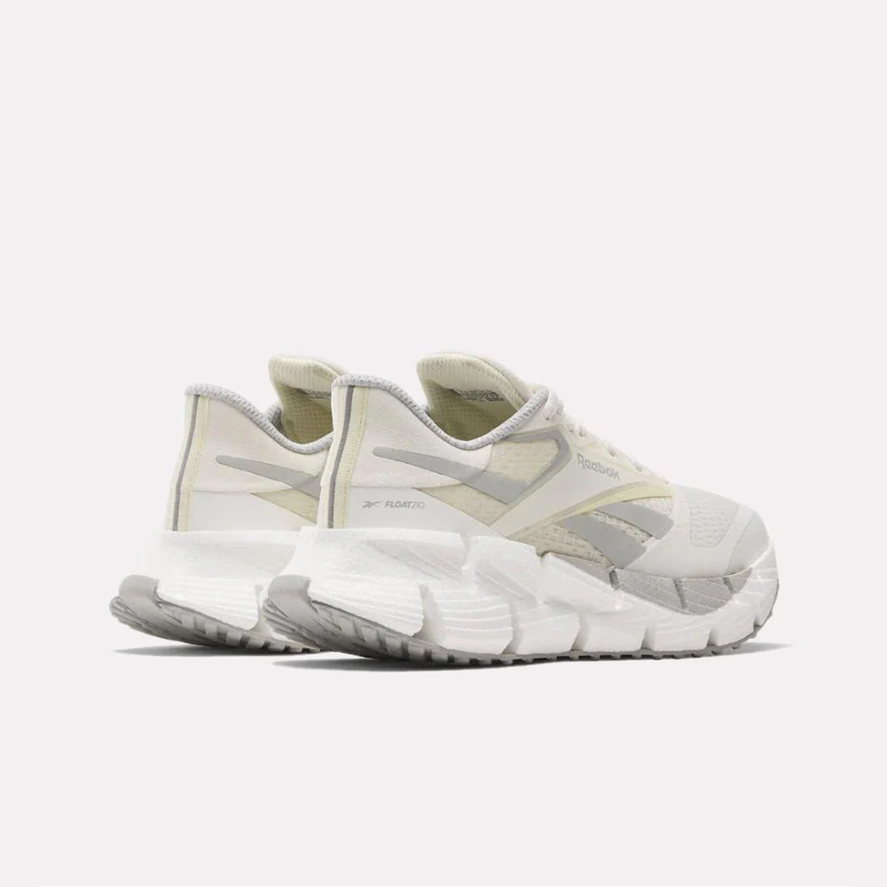 FloatZig 1 Women's Shoes - Image 4