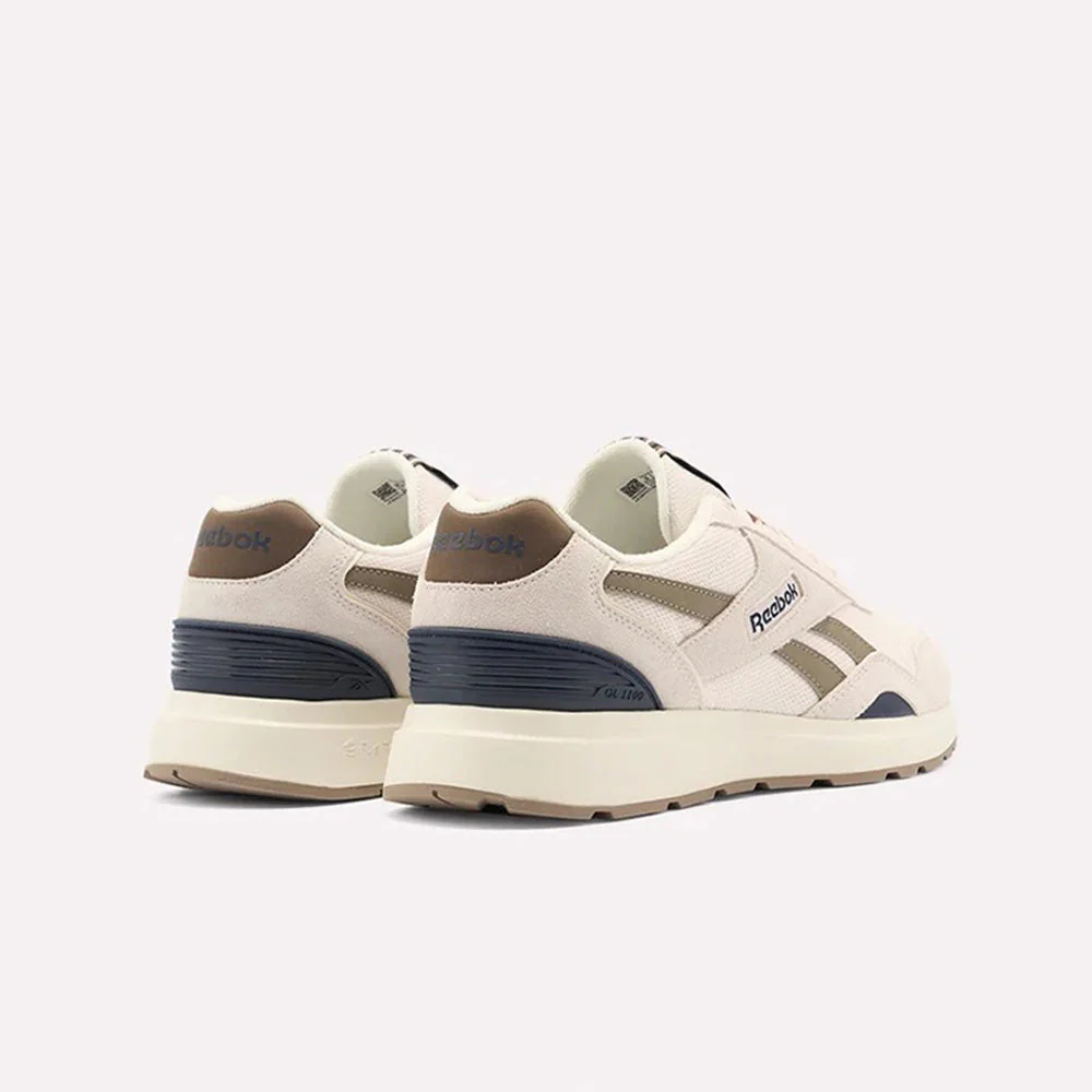 GL1100 Unisex Shoes - Image 4