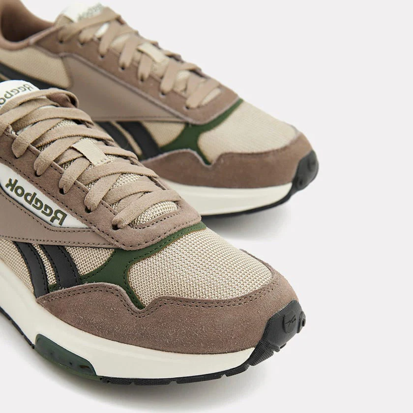 Glide DMX Unisex Sneakers - Image 3