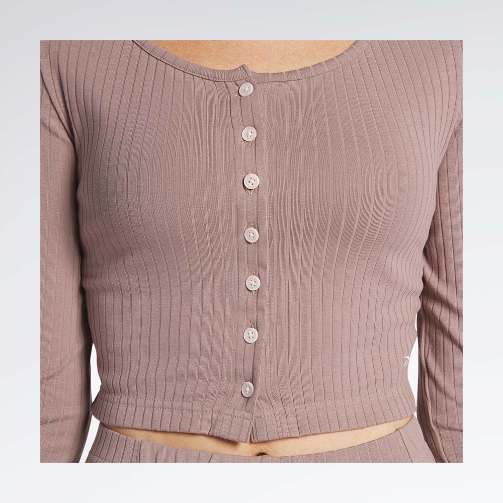 Reebok Classics Long-Sleeve Women's Top - Image 4