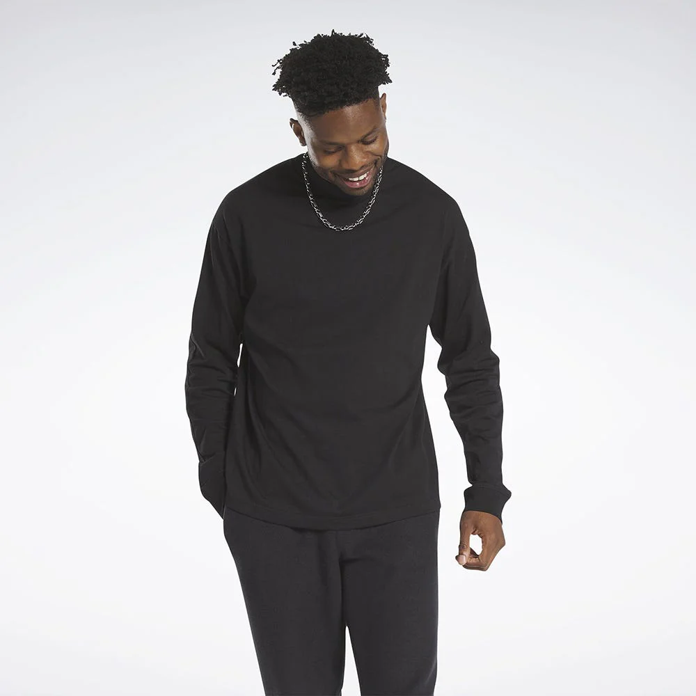 Classics Wardrobe Essentials Unisex T-Shirt - Image 3