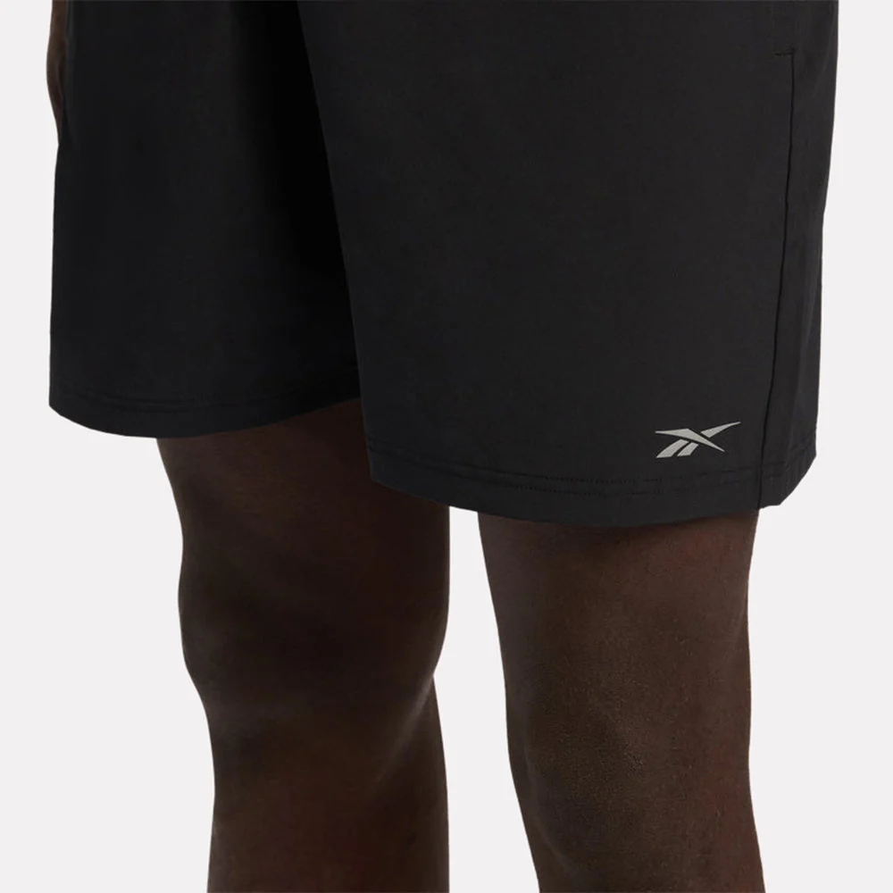 Identity Training 7 Woven Men's Shorts - Image 4