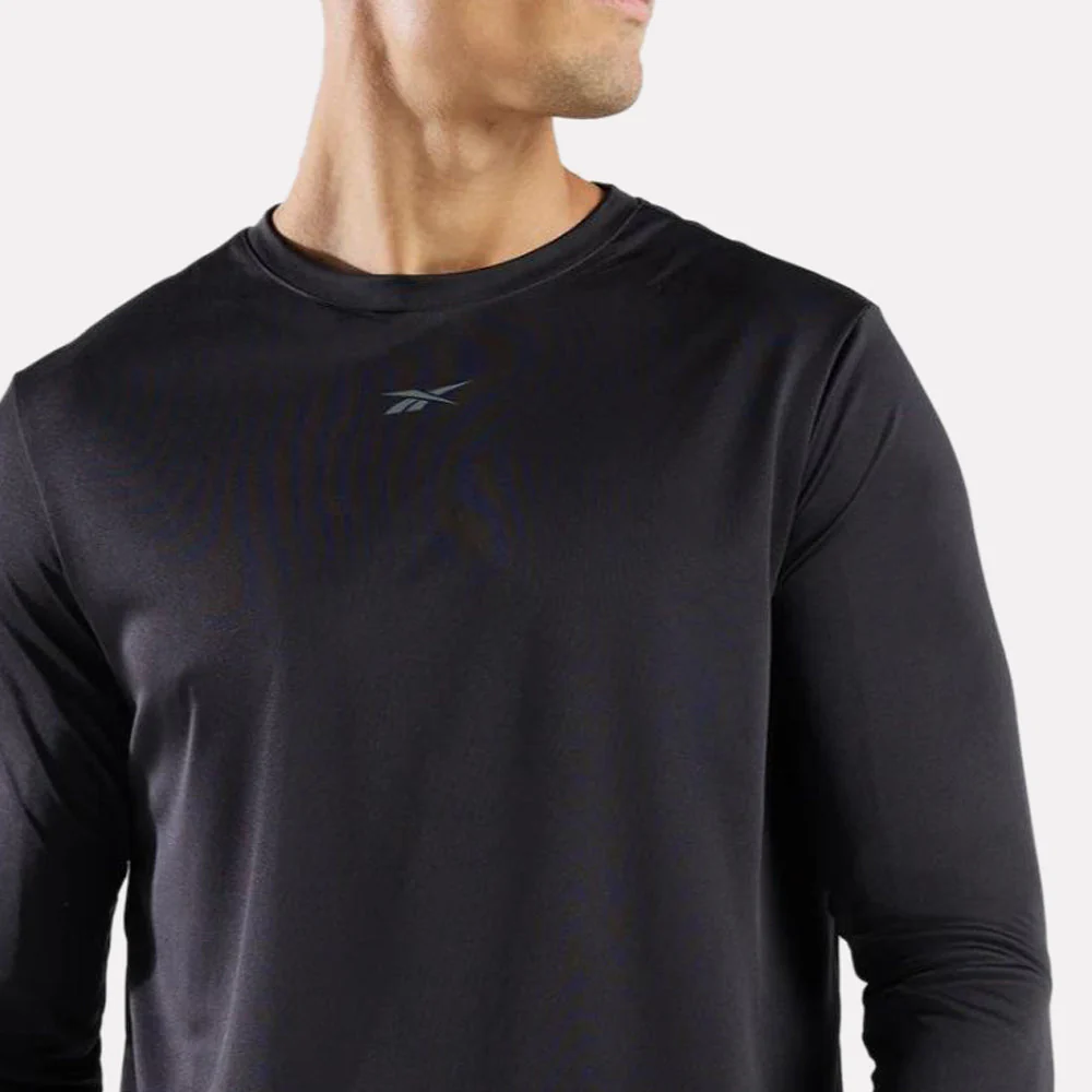 Identity Training Long Sleeve Tech Men's T-Shirt - Image 3