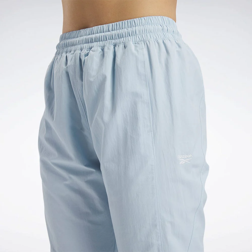Classics Franchise Women's Trackpant - Image 4