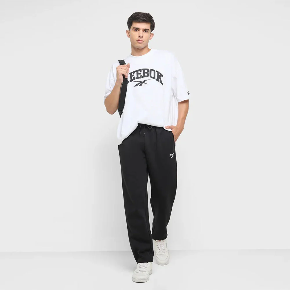 Paul Short Sleeve Men's T-Shirt - Image 4