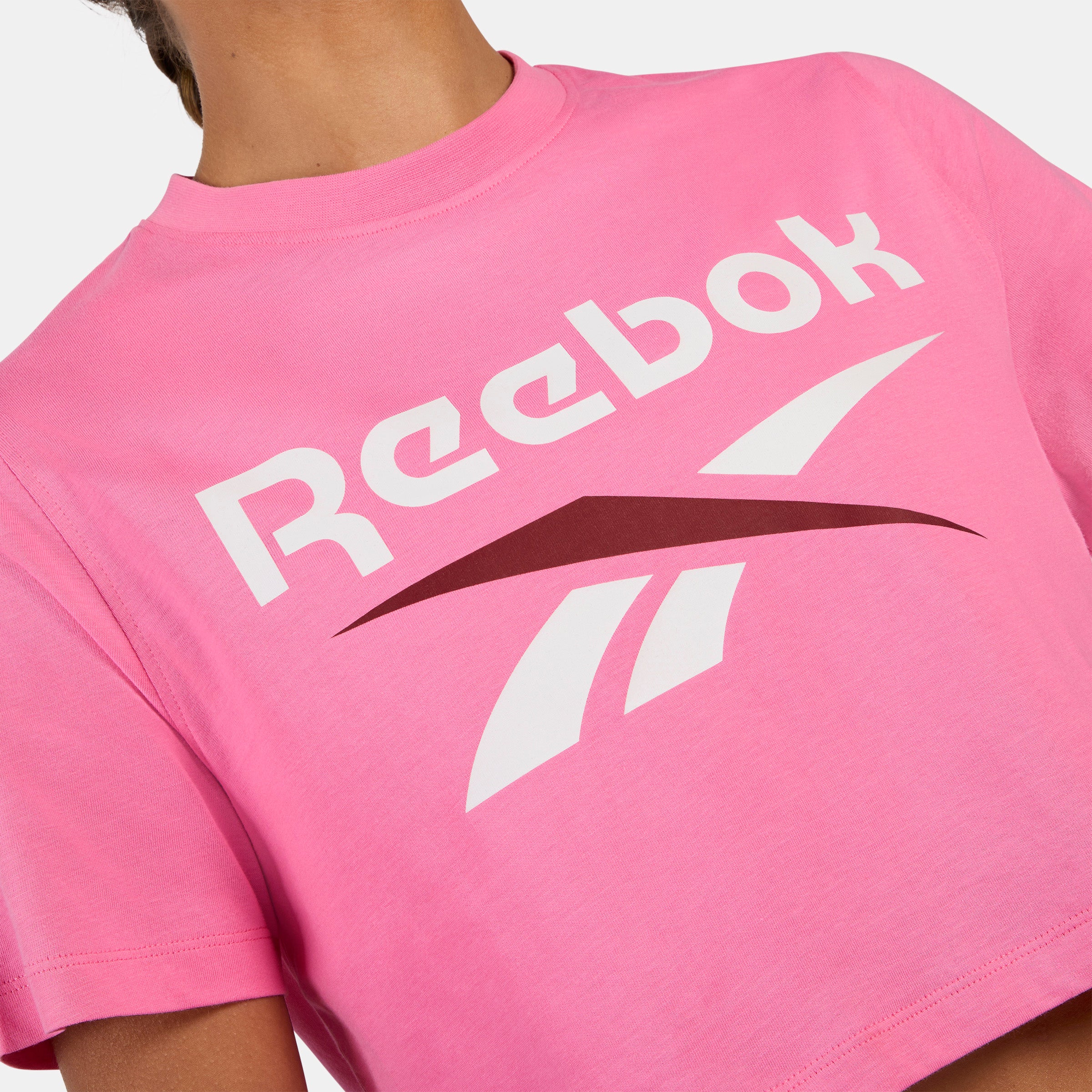 Sadie 2 Colour Logo Crew Cropped Short Sleeve Women's T-Shirt - Image 3