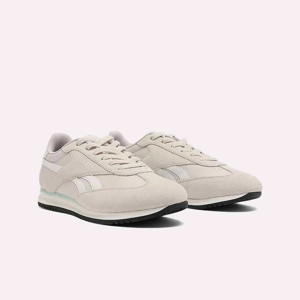 World 70 Women's Shoes - Image 2